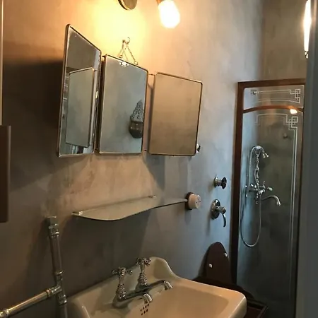 The Apartment *